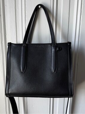 Calvin Klein | Black Tote Crossbody Bag